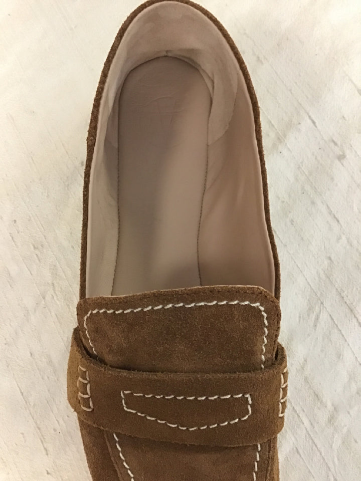 Massimo Dutti Size 9 Tan Suede Loafers